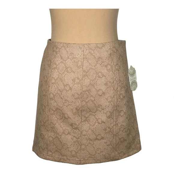 Altar’d State Snakeskin Mini Skirt New - Picture 1 of 7